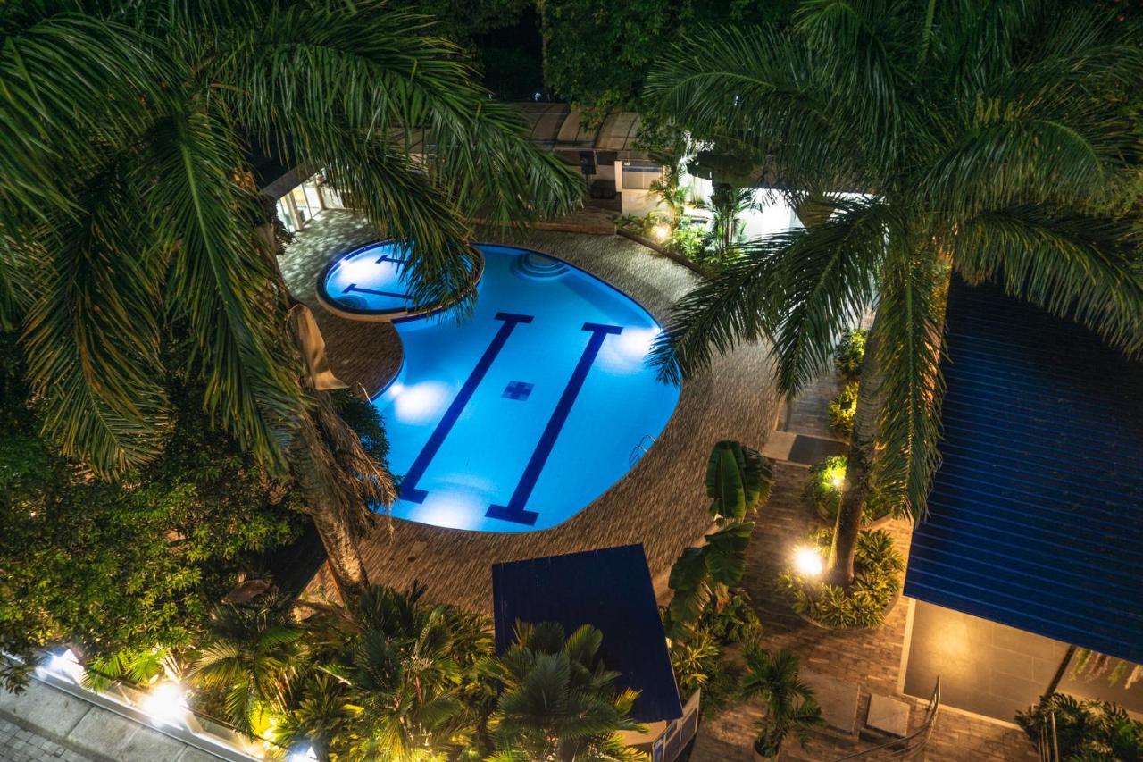 Hotel Wayra Club Acacias Bagian luar foto