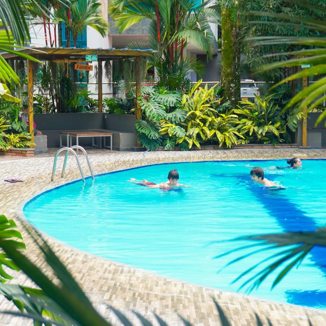 Hotel Wayra Club Acacias Bagian luar foto